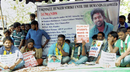 Students on fast at Rohit's suicide, Hyd univ